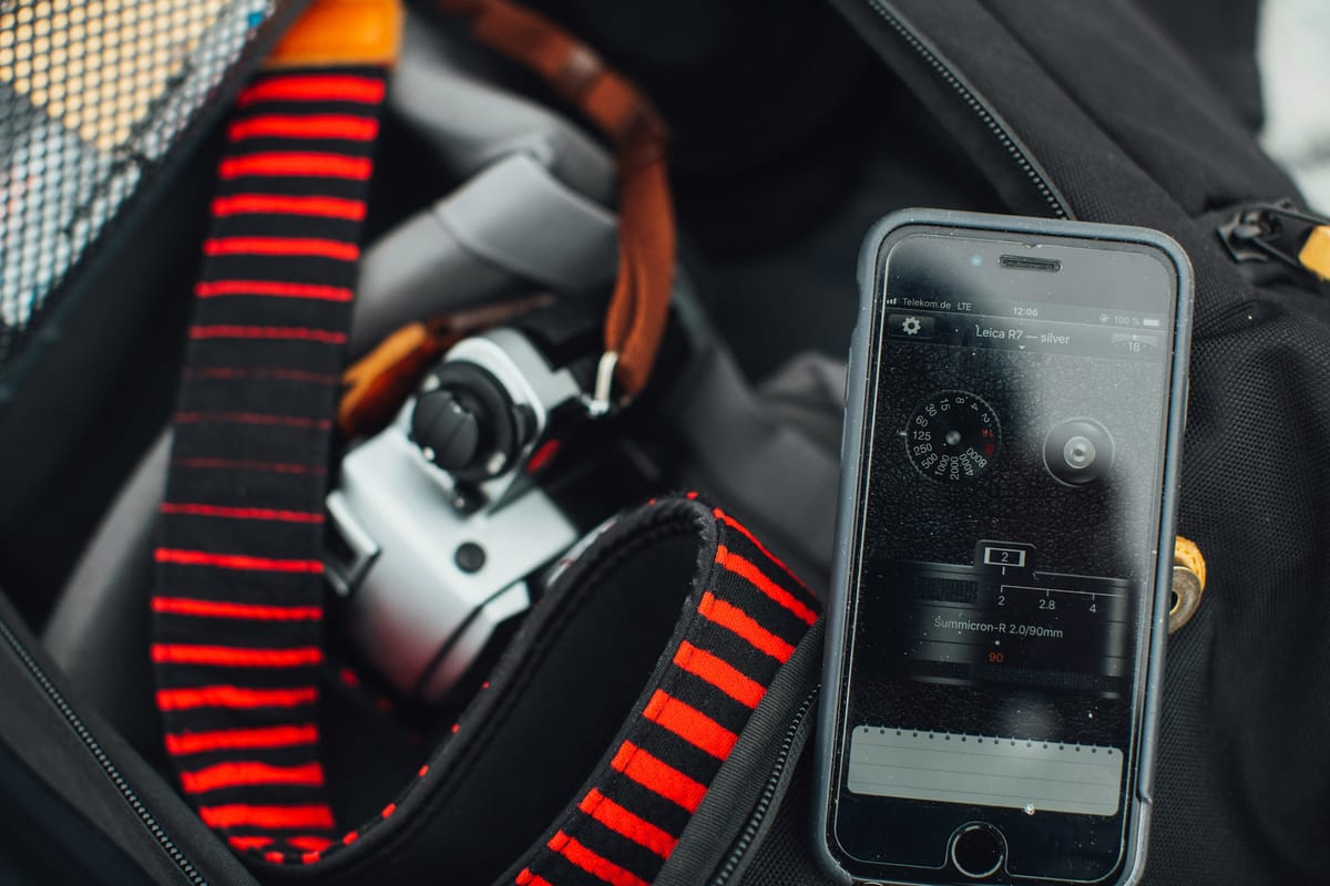 Best Disposable Camera Apps in 2025: #1 Disposable Camera App