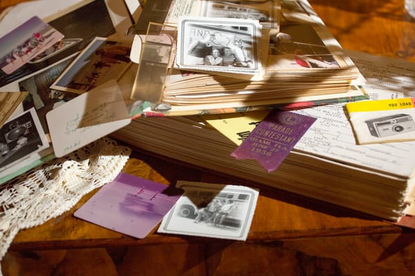 Shared Albums for Events: The Best Way to Collect Photos from Everyone