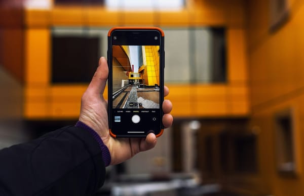 The Best Disposable Camera App: Modern Alternatives for Capturing Events